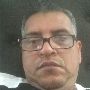 Meet your Posher, Carlos